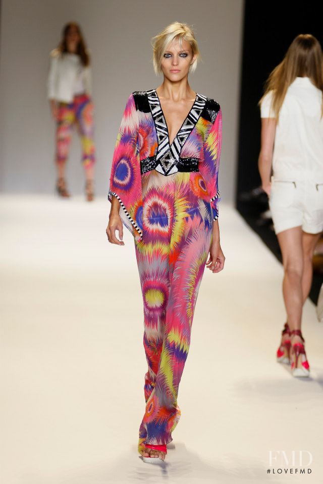 Anja Rubik featured in  the Matthew Williamson fashion show for Spring/Summer 2009