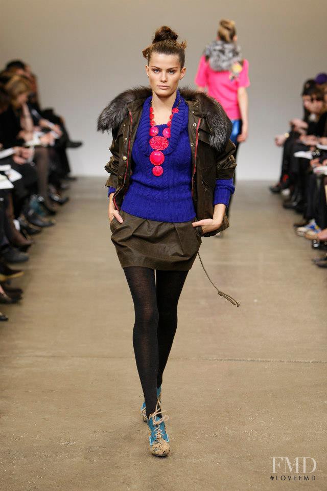 Isabeli Fontana featured in  the Matthew Williamson fashion show for Autumn/Winter 2008
