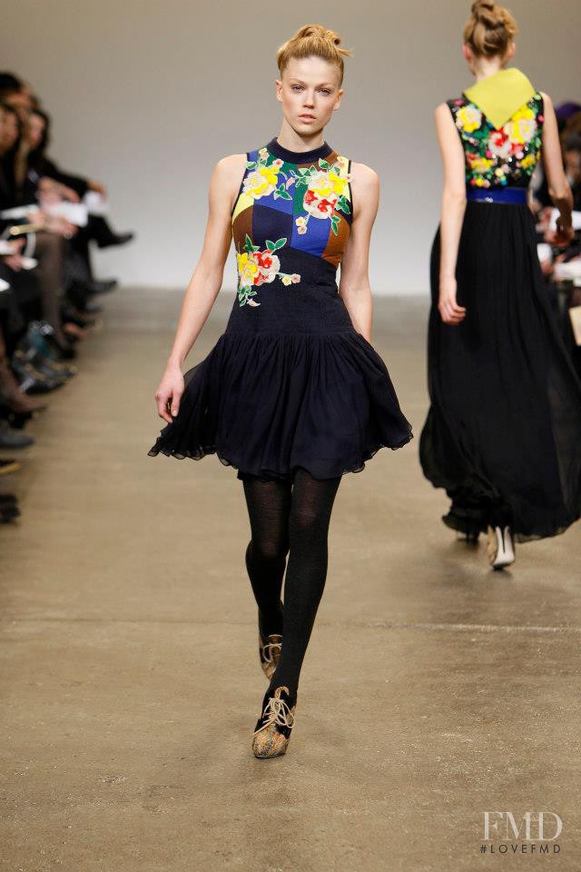 Masha Novoselova featured in  the Matthew Williamson fashion show for Autumn/Winter 2008