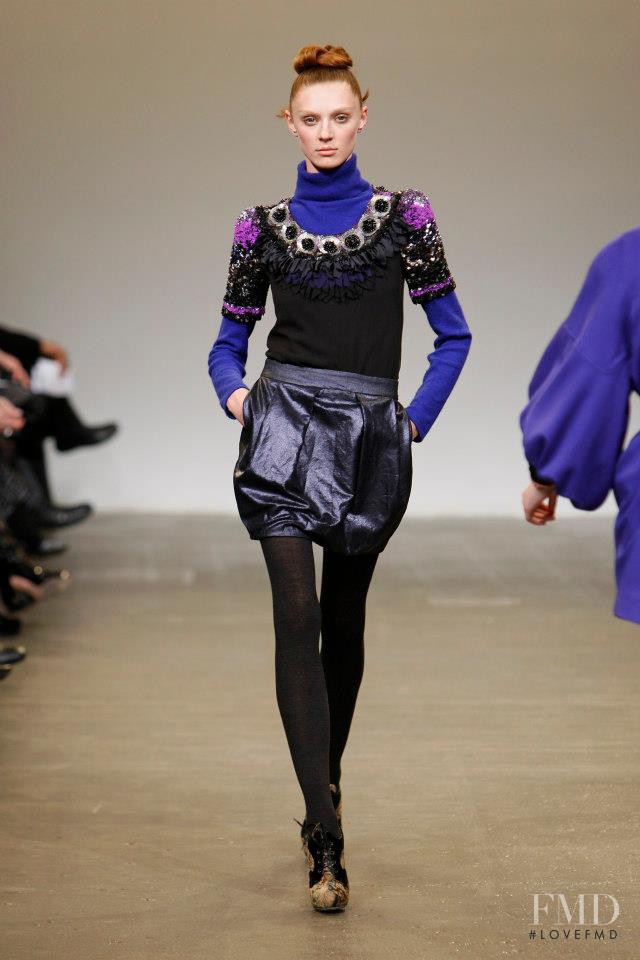 Olga Sherer featured in  the Matthew Williamson fashion show for Autumn/Winter 2008