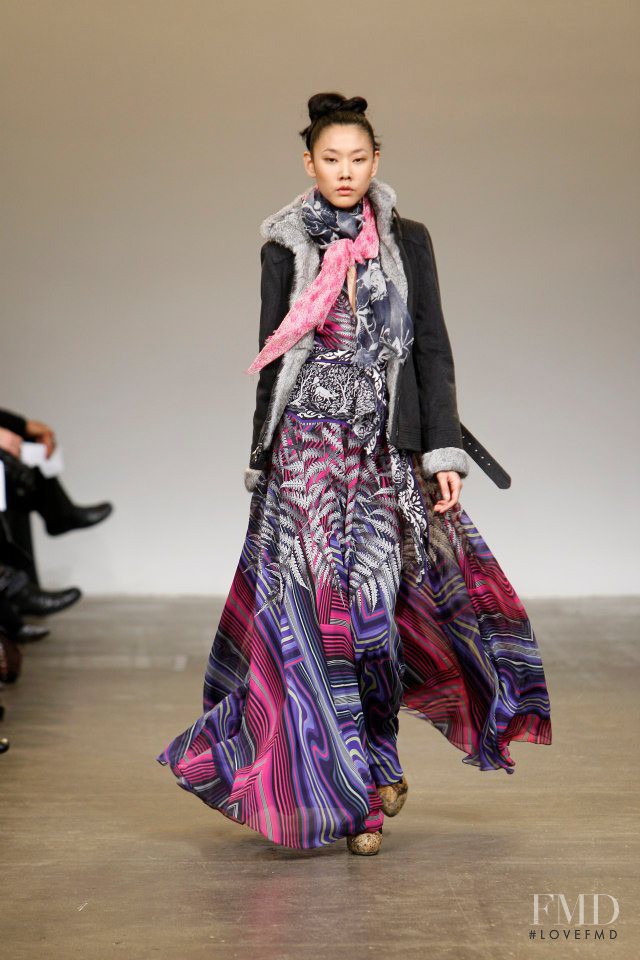 Hye Jin Han featured in  the Matthew Williamson fashion show for Autumn/Winter 2008