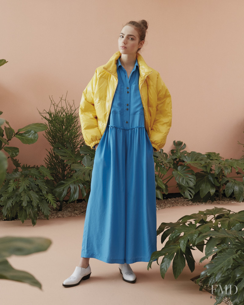 Alysi Creme lookbook for Autumn/Winter 2019