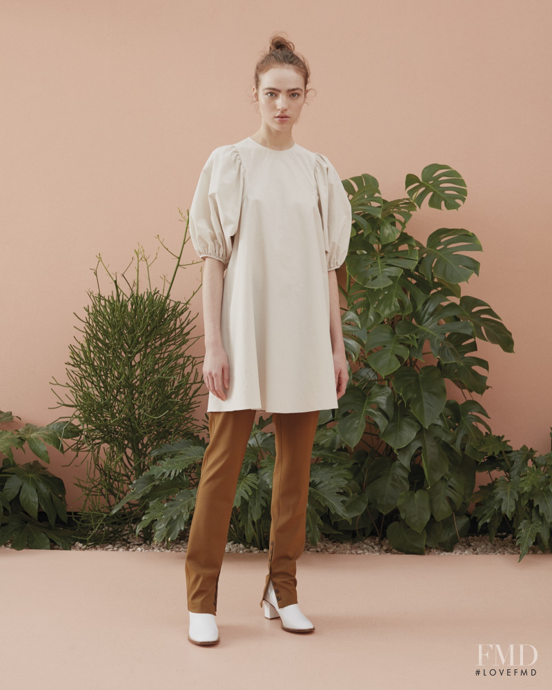 Alysi Creme lookbook for Autumn/Winter 2019