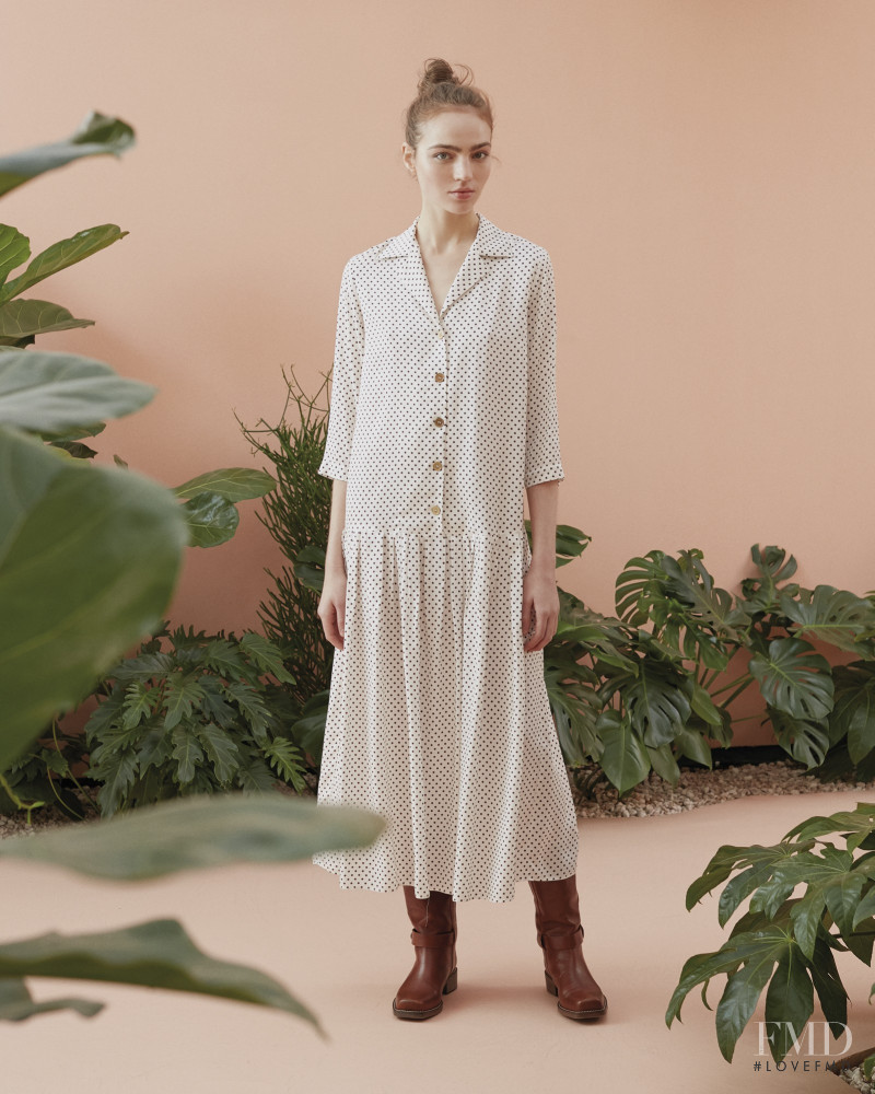 Alysi Creme lookbook for Autumn/Winter 2019