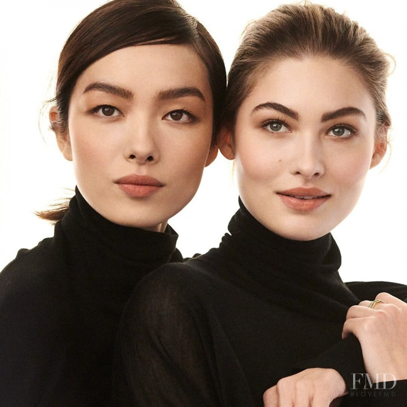 Grace Elizabeth featured in  the Estée Lauder advertisement for Autumn/Winter 2019