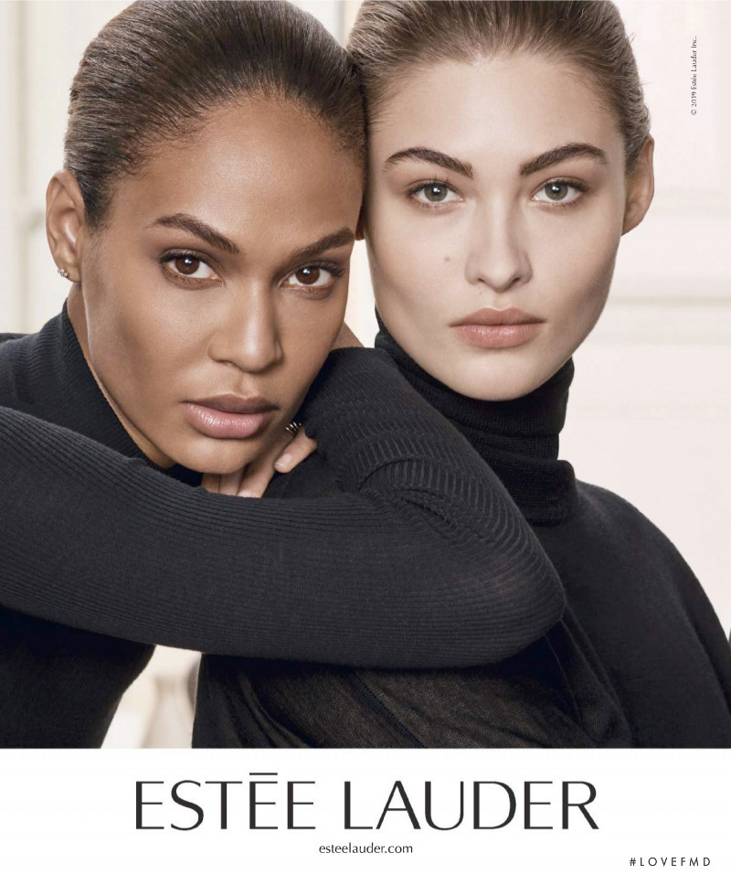 Grace Elizabeth featured in  the Estée Lauder advertisement for Autumn/Winter 2019