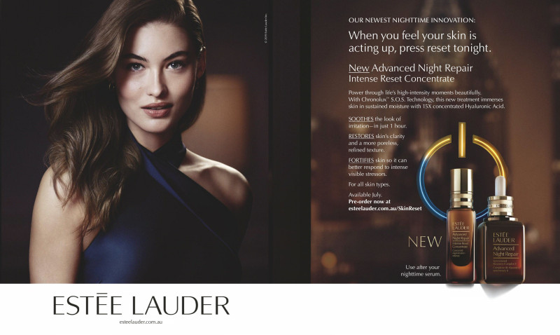 Estée Lauder advertisement for Autumn/Winter 2019