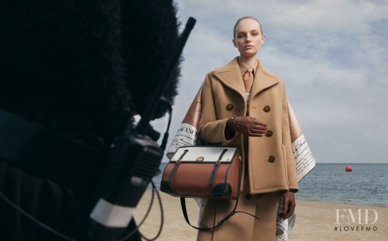 Fran Summers featured in  the Burberry advertisement for Autumn/Winter 2019