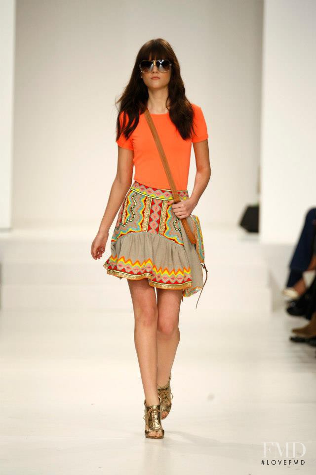 Olya Ivanisevic featured in  the Matthew Williamson fashion show for Spring/Summer 2008