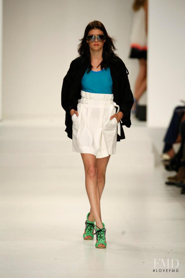 Diana Moldovan featured in  the Matthew Williamson fashion show for Spring/Summer 2008