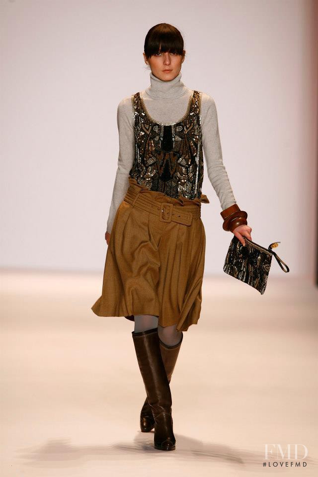 Irina Lazareanu featured in  the Matthew Williamson fashion show for Autumn/Winter 2007