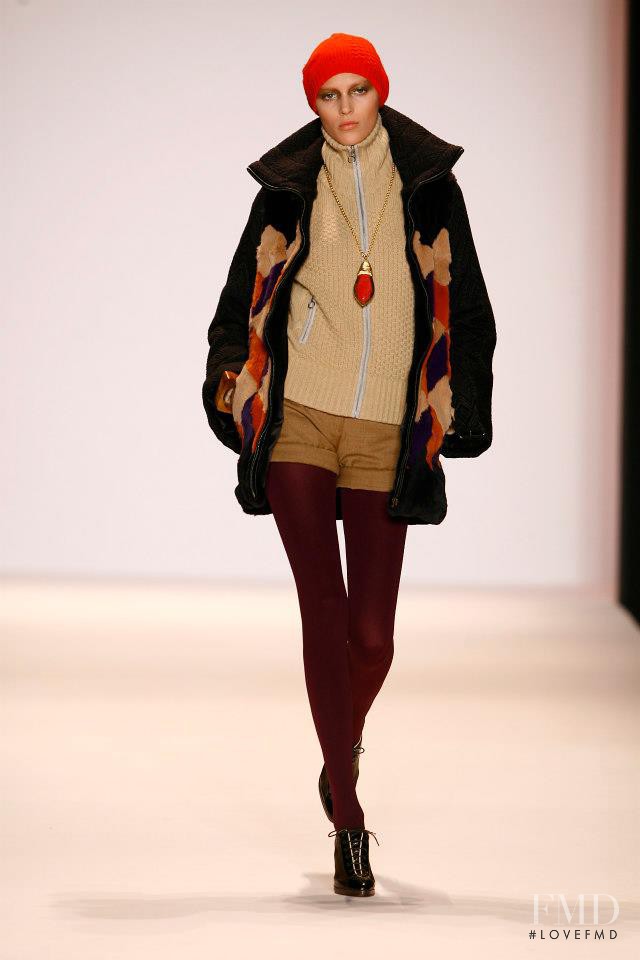 Anja Rubik featured in  the Matthew Williamson fashion show for Autumn/Winter 2007