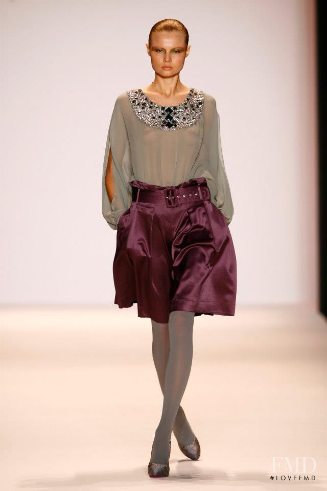 Magdalena Frackowiak featured in  the Matthew Williamson fashion show for Autumn/Winter 2007