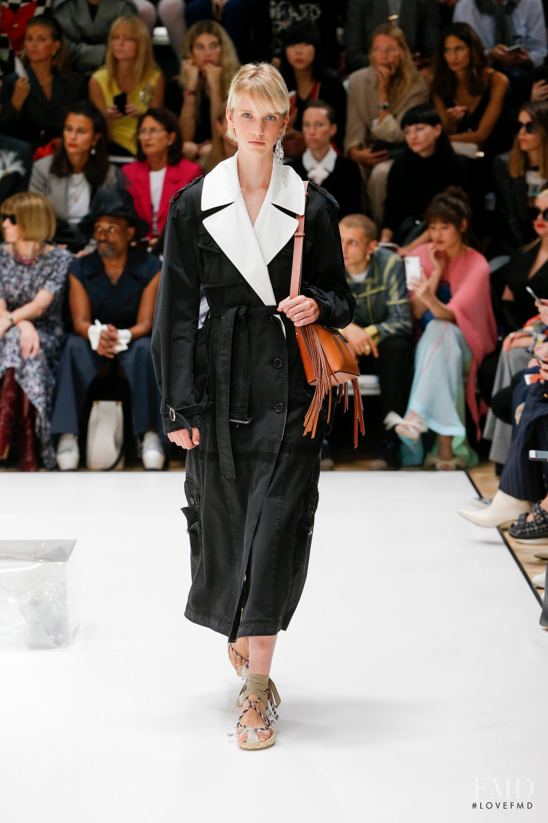 Bente Oort featured in  the J.W. Anderson fashion show for Spring/Summer 2020