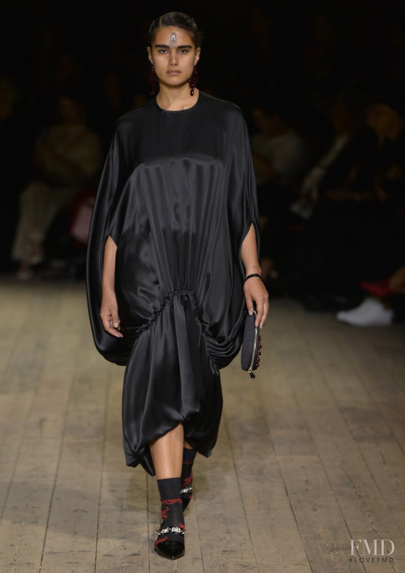 Jill Kortleve featured in  the Simone Rocha fashion show for Spring/Summer 2020