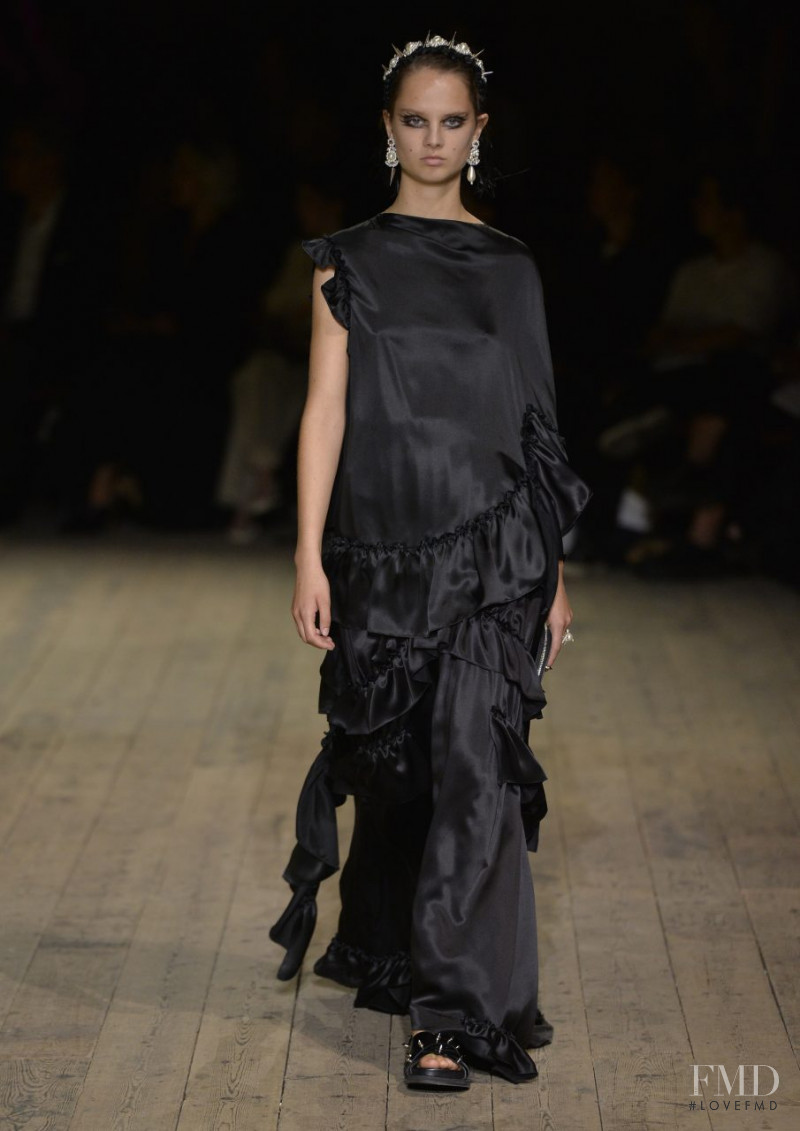 Giselle Norman featured in  the Simone Rocha fashion show for Spring/Summer 2020