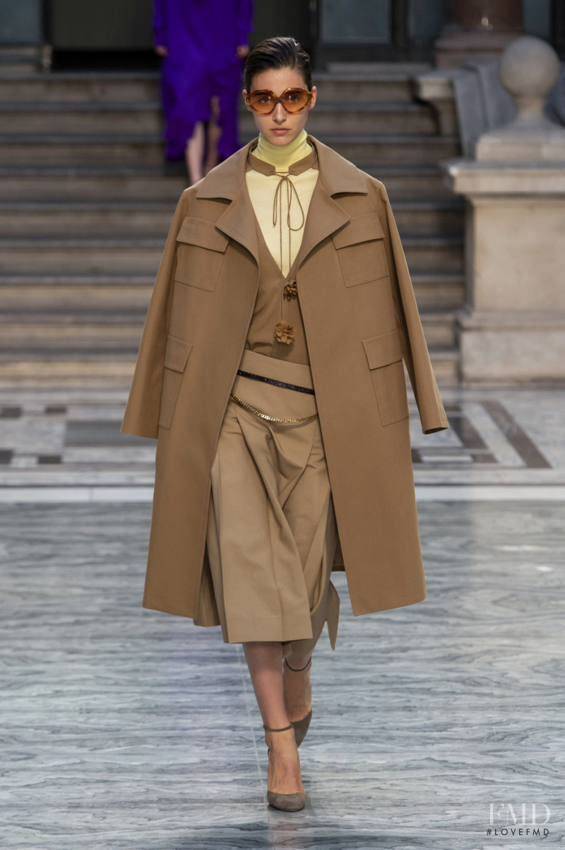 Rachelle Harris featured in  the Victoria Beckham fashion show for Spring/Summer 2020