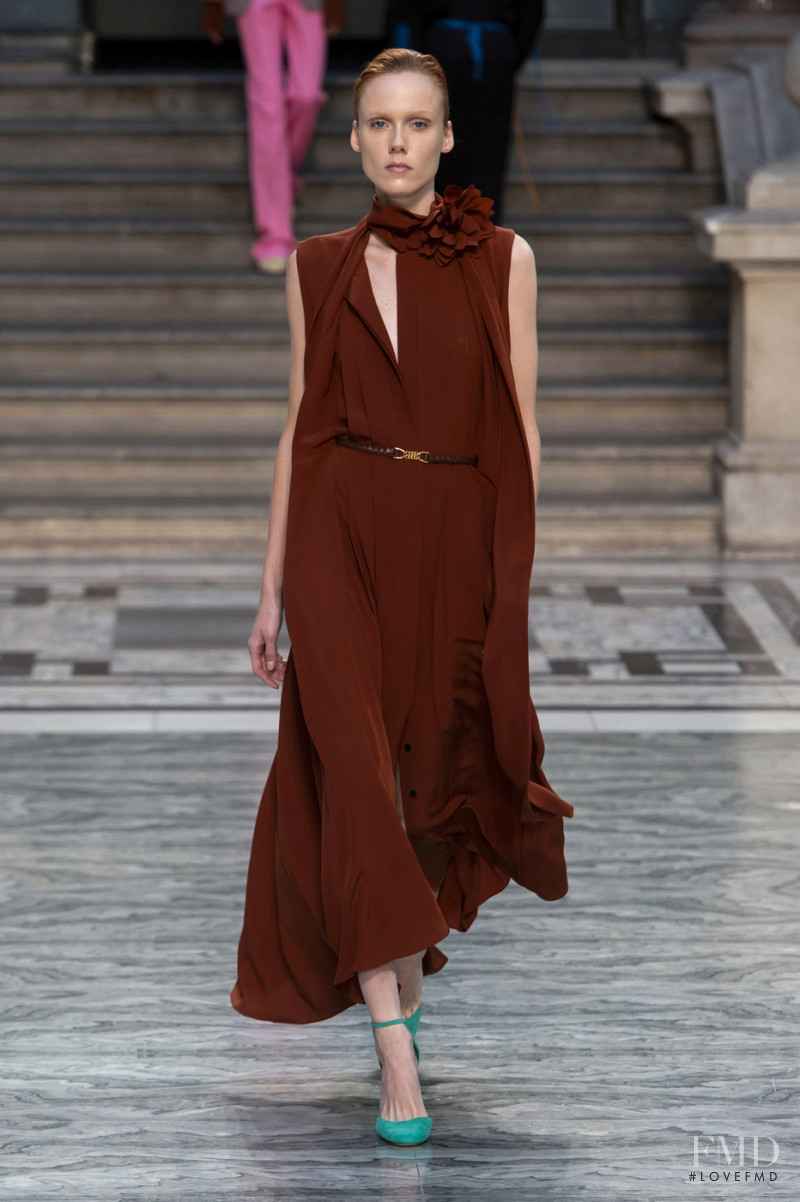 Kiki Willems featured in  the Victoria Beckham fashion show for Spring/Summer 2020