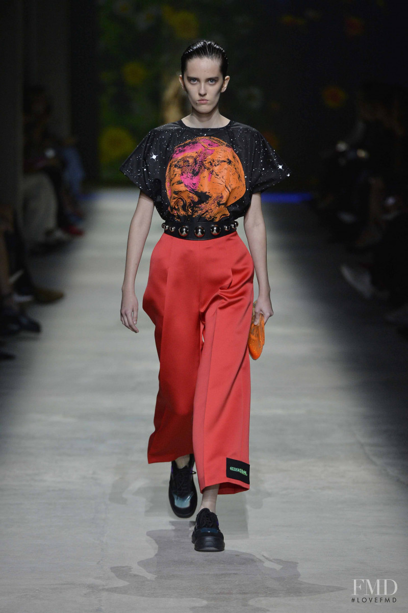 Barbora Stan Stanislavova featured in  the Christopher Kane fashion show for Spring/Summer 2020