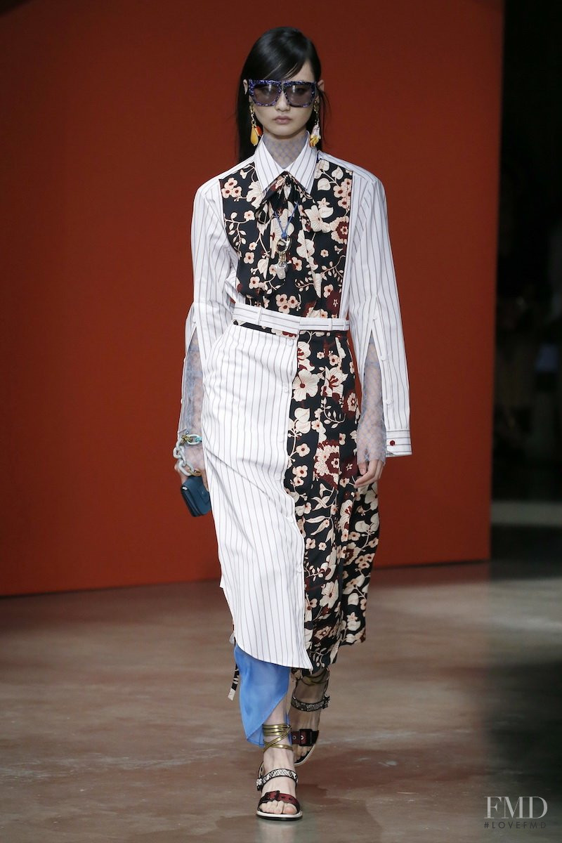 Cong He featured in  the Ports 1961 fashion show for Spring/Summer 2020