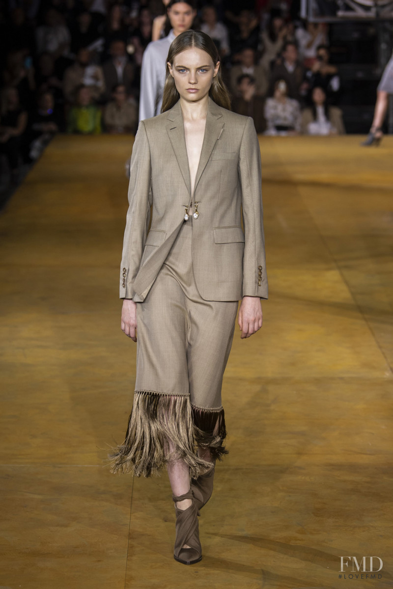 Fran Summers featured in  the Burberry fashion show for Spring/Summer 2020