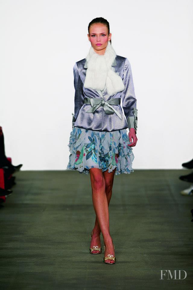 Natasha Poly featured in  the Matthew Williamson fashion show for Autumn/Winter 2006