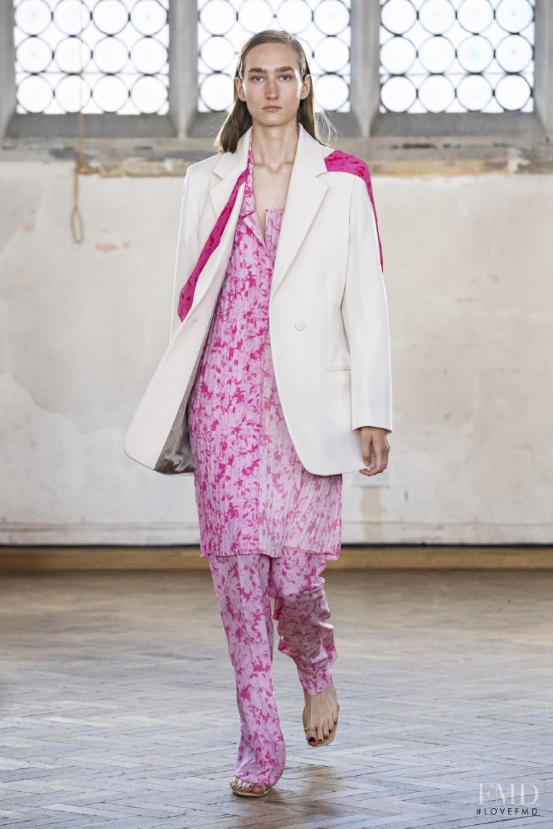 Tamara Long featured in  the Sharon Wauchob fashion show for Spring/Summer 2020
