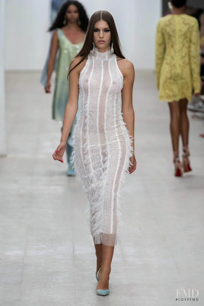 Roberta Einer fashion show for Spring/Summer 2020