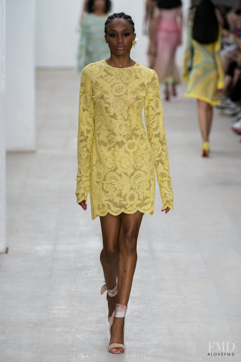 Roberta Einer fashion show for Spring/Summer 2020