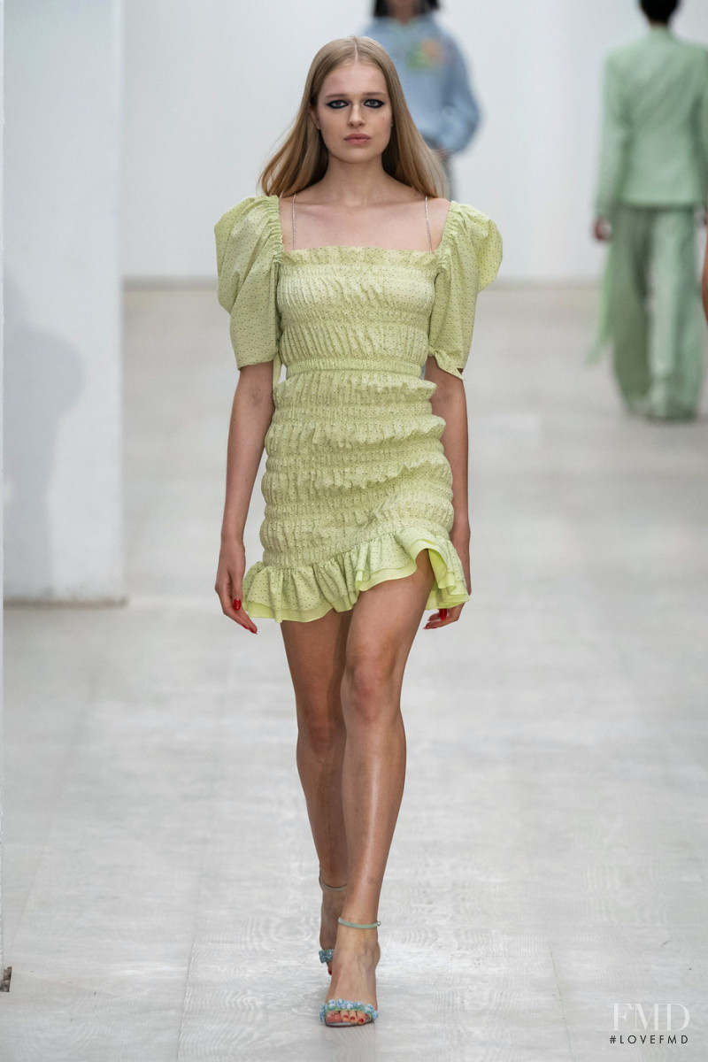 Roberta Einer fashion show for Spring/Summer 2020