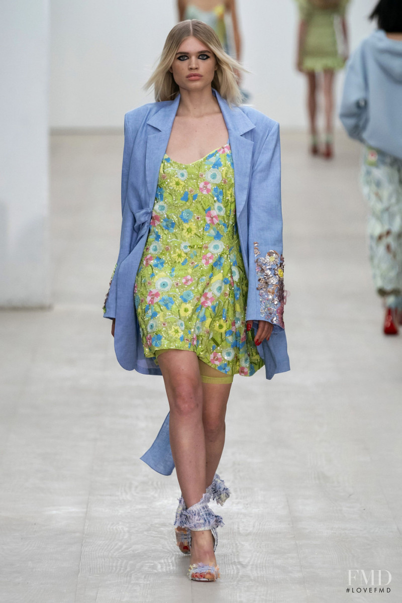 Roberta Einer fashion show for Spring/Summer 2020