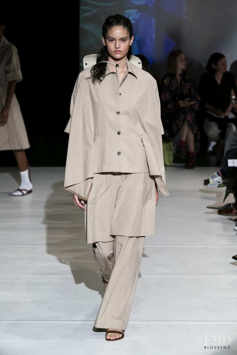 Nikki Vonsee featured in  the Hussein Chalayan fashion show for Spring/Summer 2020