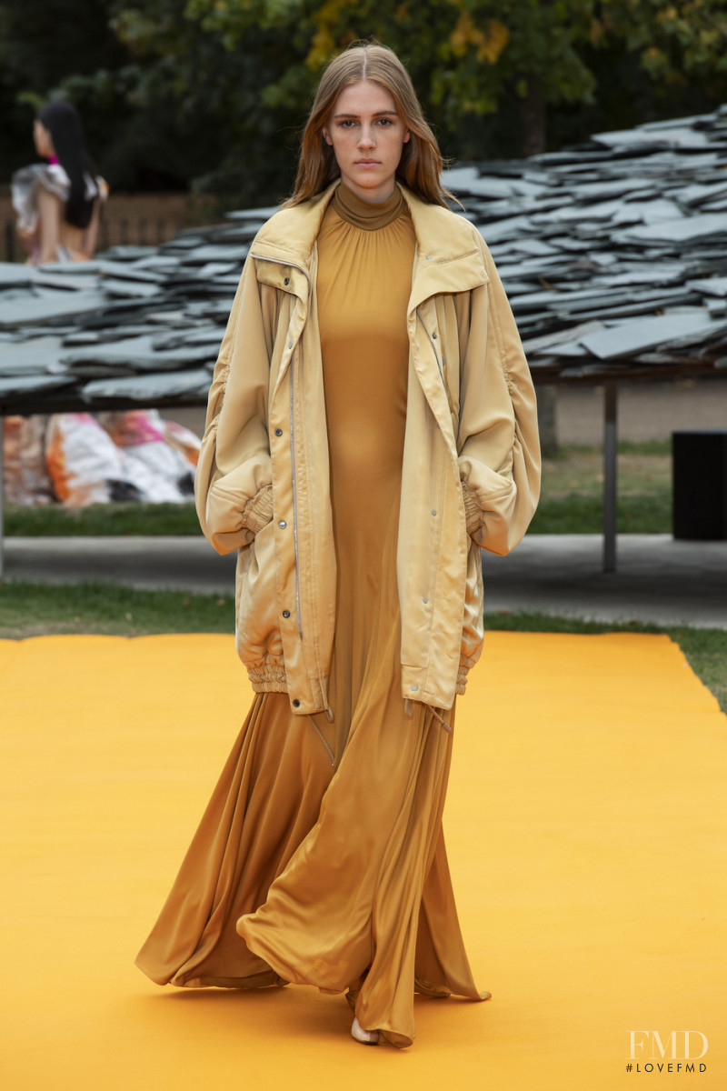 Liv Sillinger featured in  the Roksanda Ilincic fashion show for Spring/Summer 2020