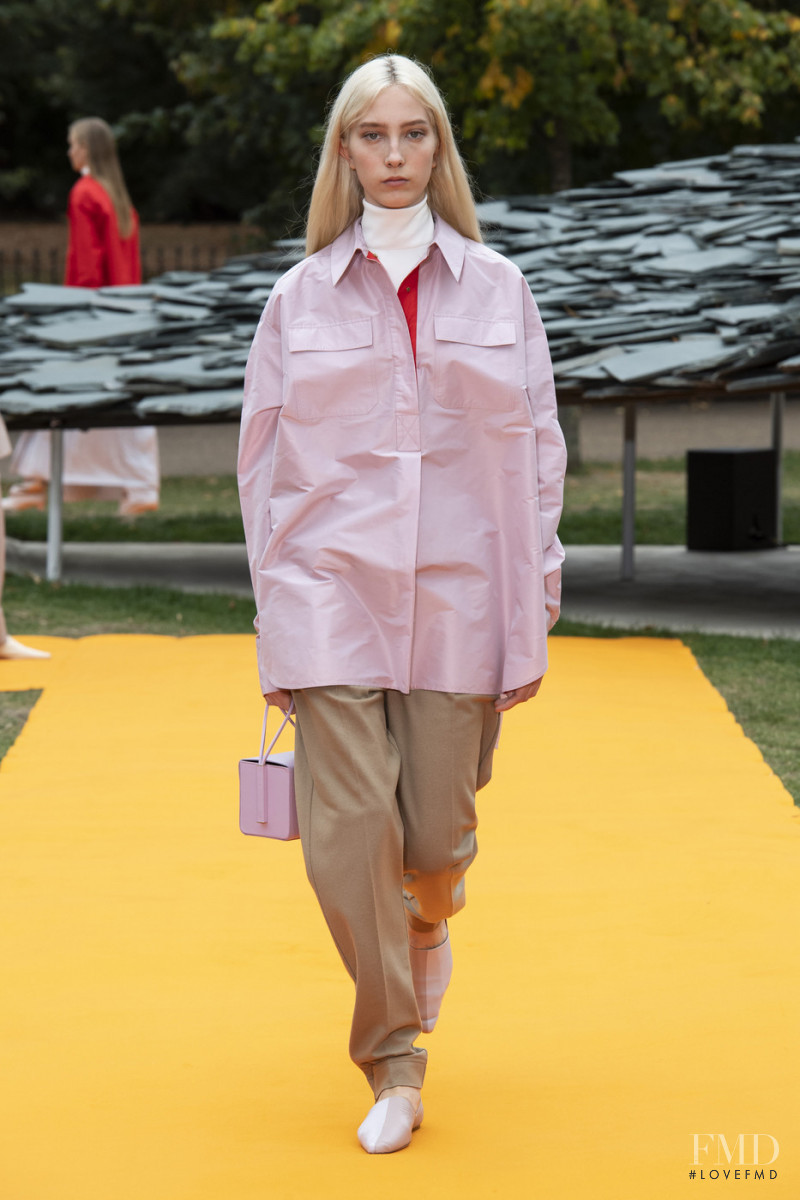 Sasha  Komarova featured in  the Roksanda Ilincic fashion show for Spring/Summer 2020