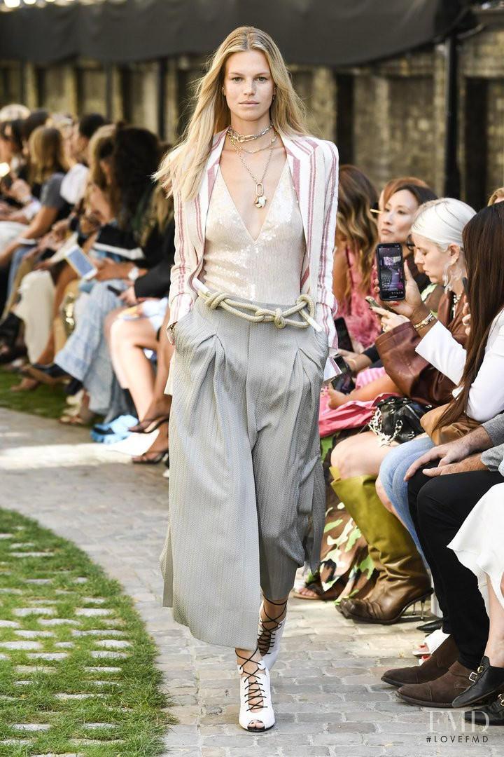 Nadine Leopold featured in  the Roland Mouret fashion show for Spring/Summer 2020