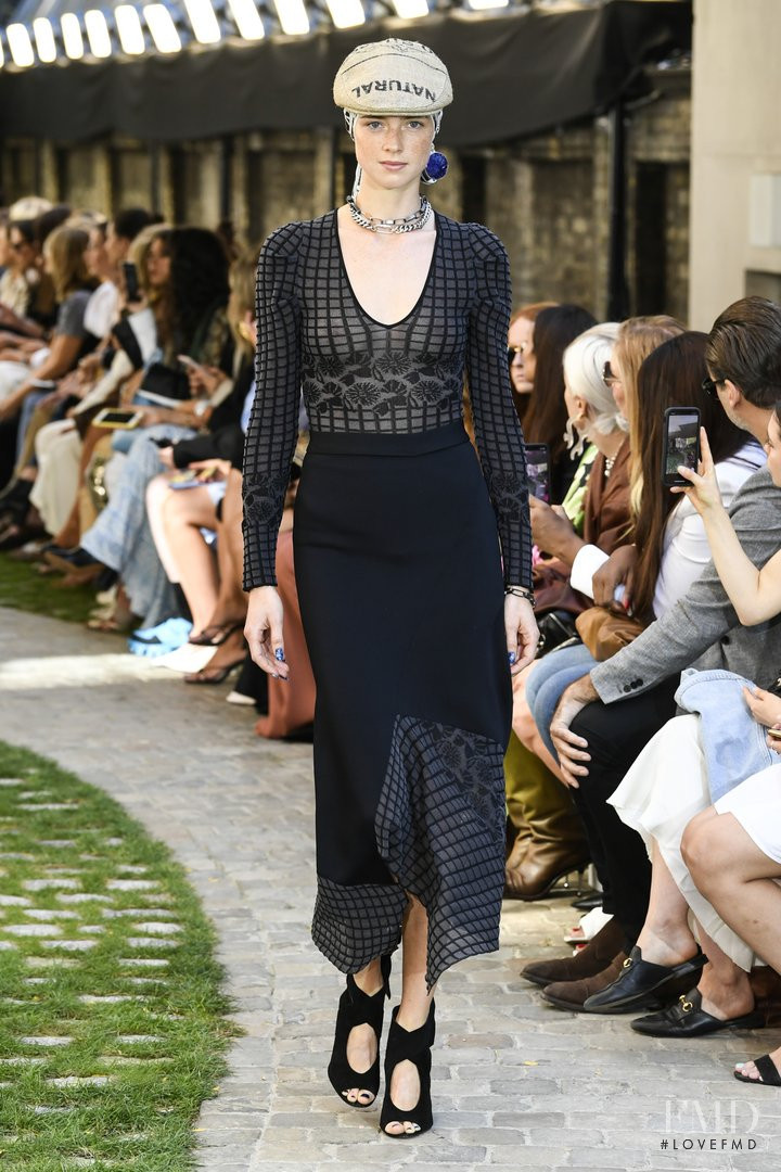 Jessica Burley featured in  the Roland Mouret fashion show for Spring/Summer 2020