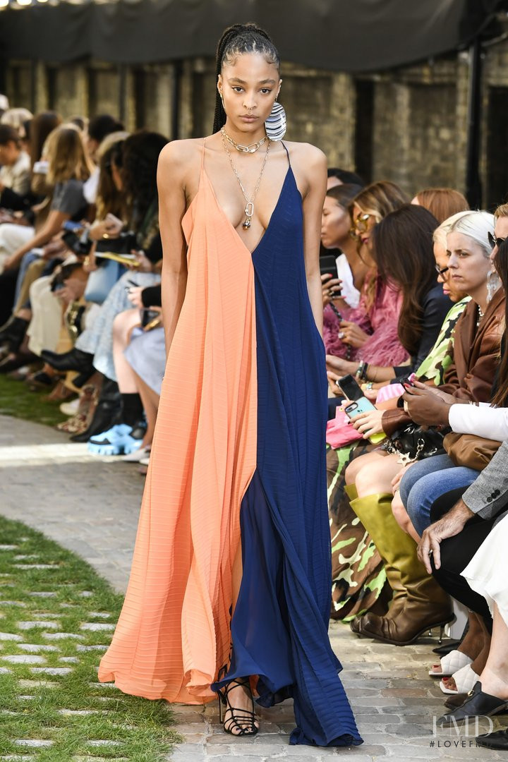 Brionka Halbert featured in  the Roland Mouret fashion show for Spring/Summer 2020