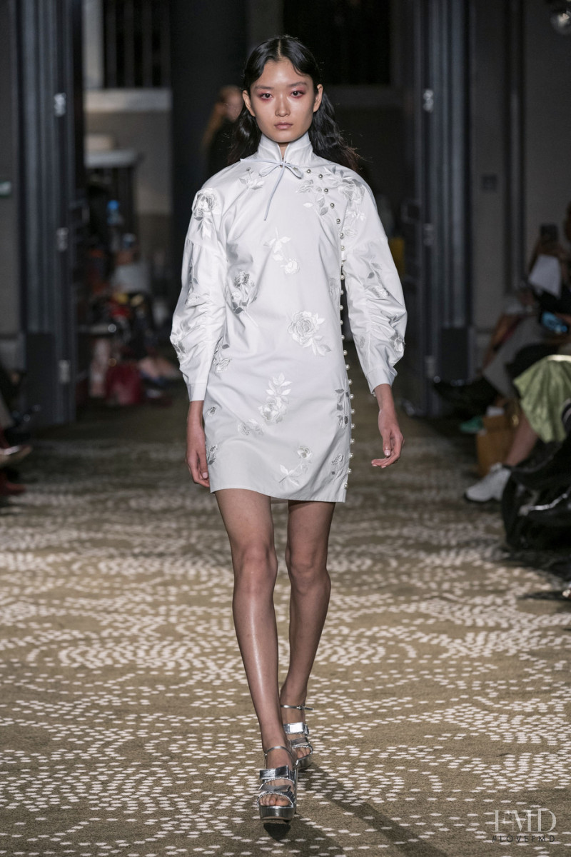 Huishan Zhang fashion show for Spring/Summer 2020
