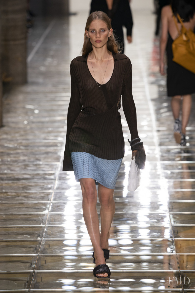 Rebecca Leigh Longendyke featured in  the Bottega Veneta fashion show for Spring/Summer 2020
