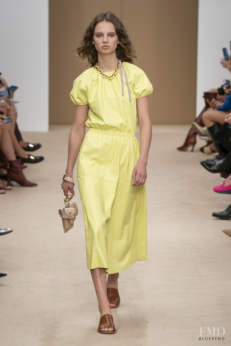 Giselle Norman featured in  the Tod\'s fashion show for Spring/Summer 2020