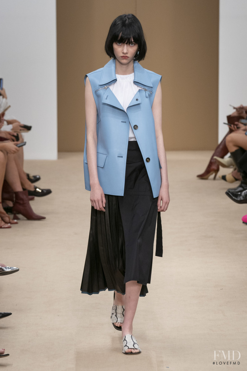 Sofia Steinberg featured in  the Tod\'s fashion show for Spring/Summer 2020