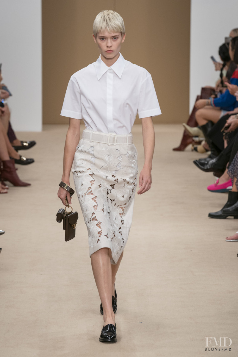 Maike Inga featured in  the Tod\'s fashion show for Spring/Summer 2020