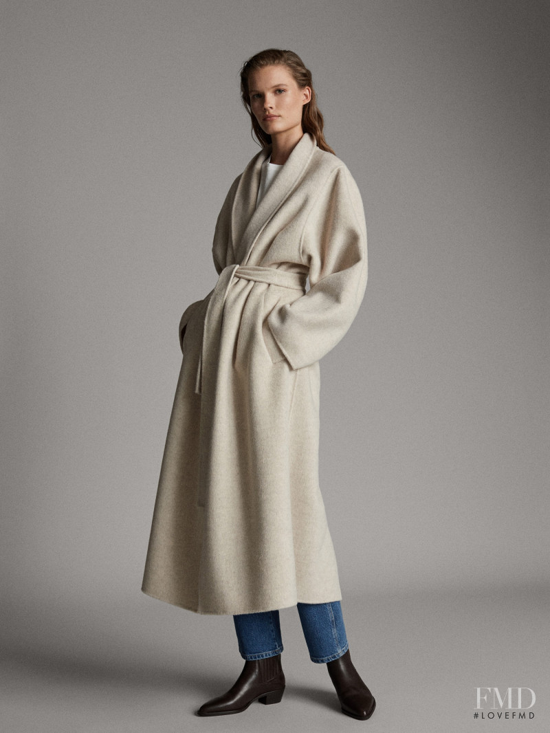 Elsemarie Riis featured in  the Massimo Dutti lookbook for Fall 2019