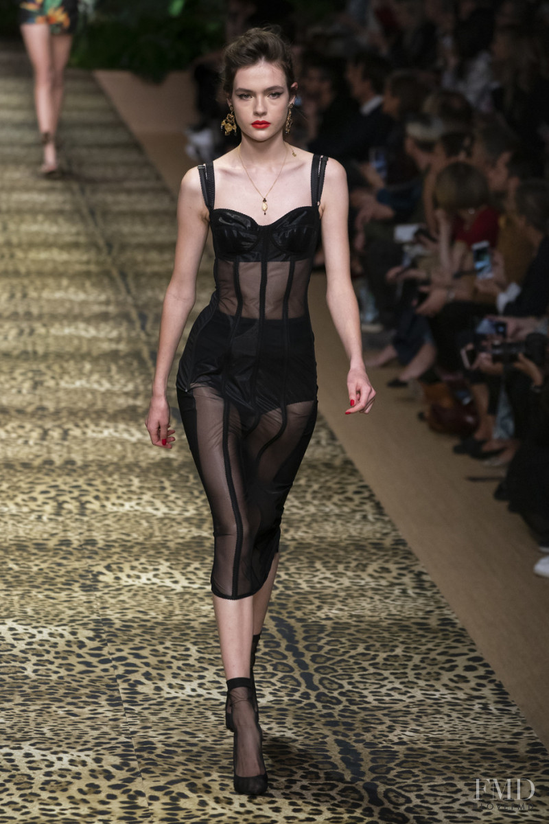 Lee Loo featured in  the Dolce & Gabbana fashion show for Spring/Summer 2020