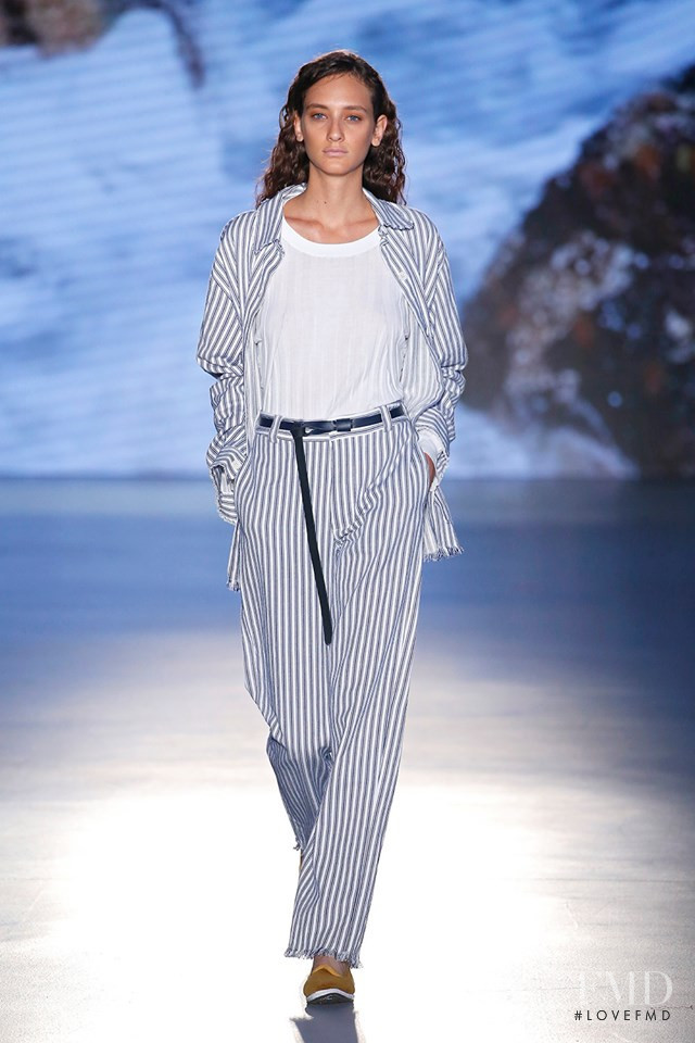 Valentina Wende featured in  the Lebor Gabala fashion show for Spring/Summer 2020