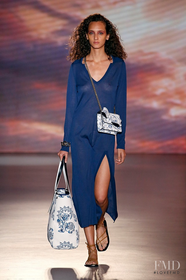 Valentina Wende featured in  the Naulover fashion show for Spring/Summer 2020