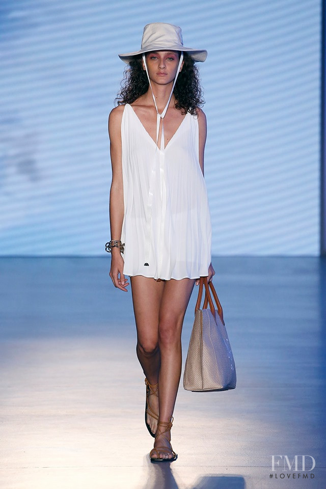 Valentina Wende featured in  the Naulover fashion show for Spring/Summer 2020