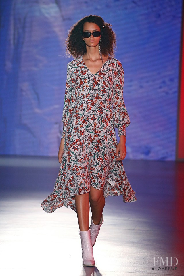 Teo & Lea fashion show for Spring/Summer 2020