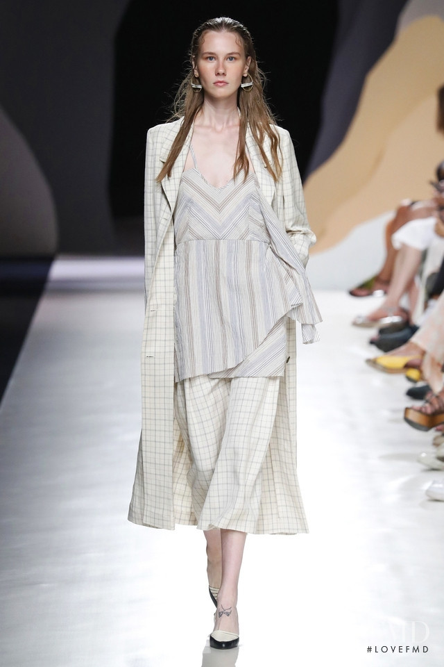 Angel Schlesser fashion show for Spring/Summer 2020