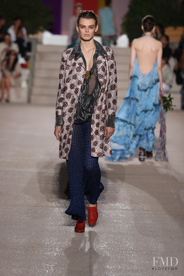Cara Taylor featured in  the Missoni fashion show for Spring/Summer 2020